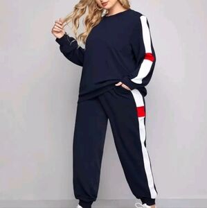 Shein Women's Navy Tracksuit with Red and White Stripes